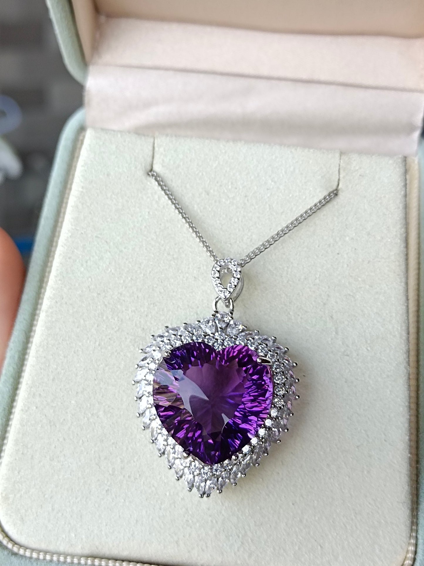 Jewelry Exclusive: Natural Purple Amethyst Heart Pendant