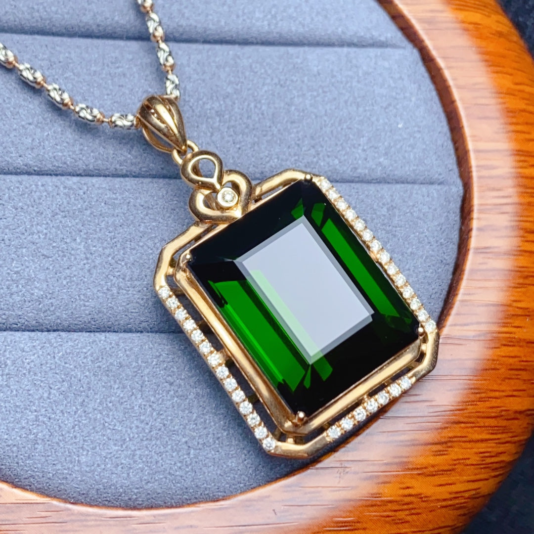 Luxury Custom Jewelry: 18K Gold Embedded Natural Tourmaline Pendant