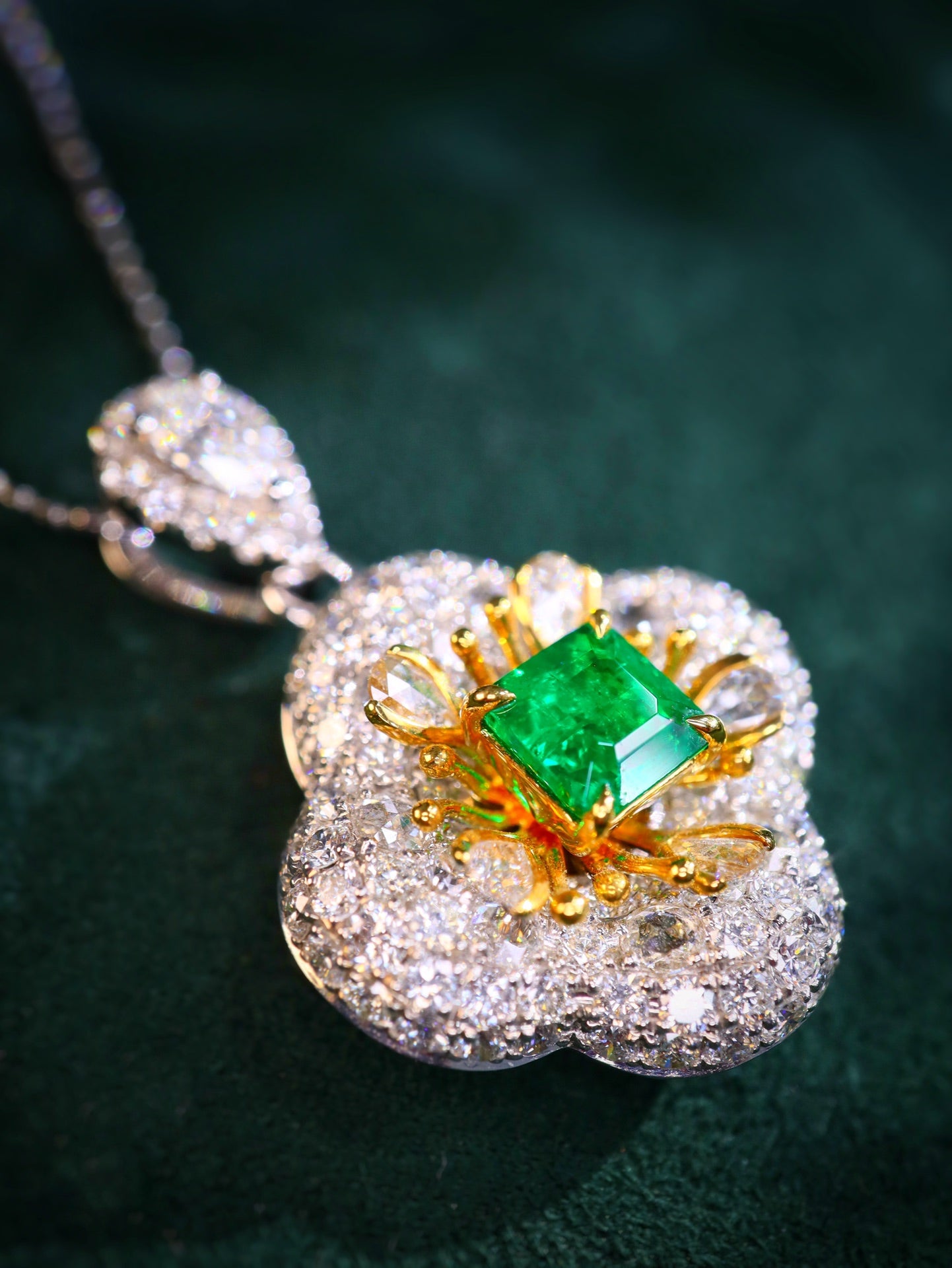 Colgante Esmeralda Panjshir - VVG Warton Green Jewelry Marvel