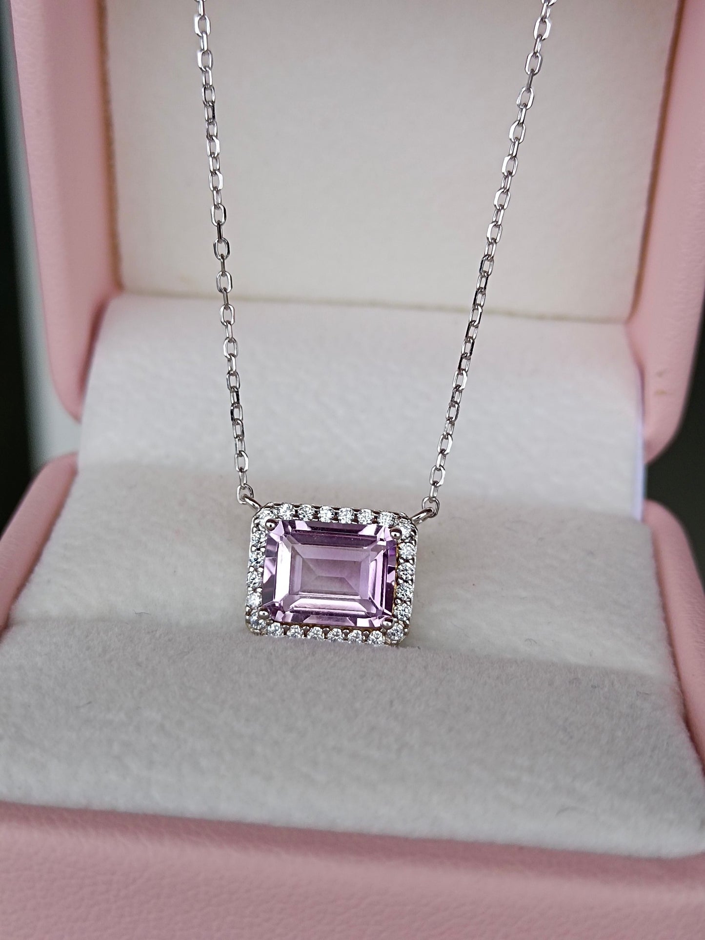 Collana con ametista lavanda naturale - Gioielli eleganti e minimalisti