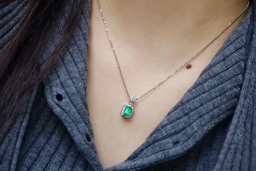 Colgante Esmeralda Panjshir - Colección de Joyería Premium