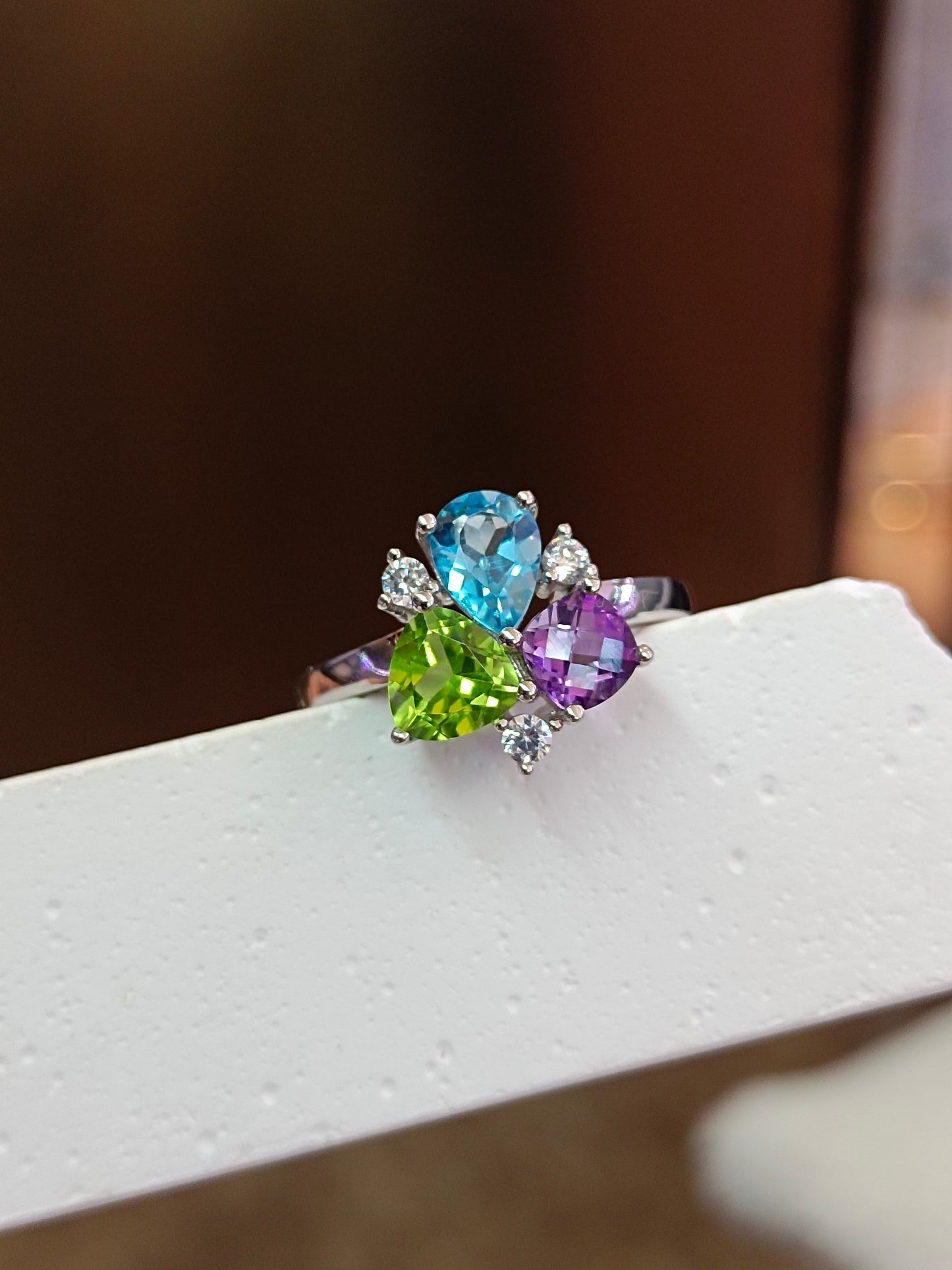 S925 Sterlingsølv fine smykker med multi-perle-innstøping - Ametyst, Topaz, Peridot Ring