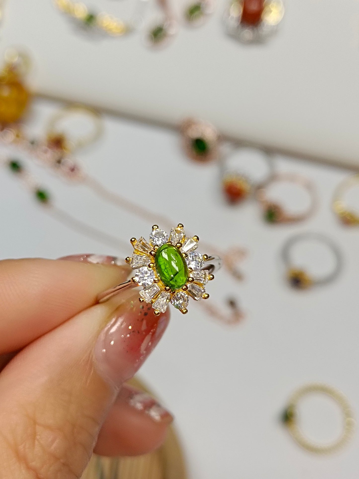 Inel ajustabil din argint S925 cu diopside încorporat - bijuterii elegante