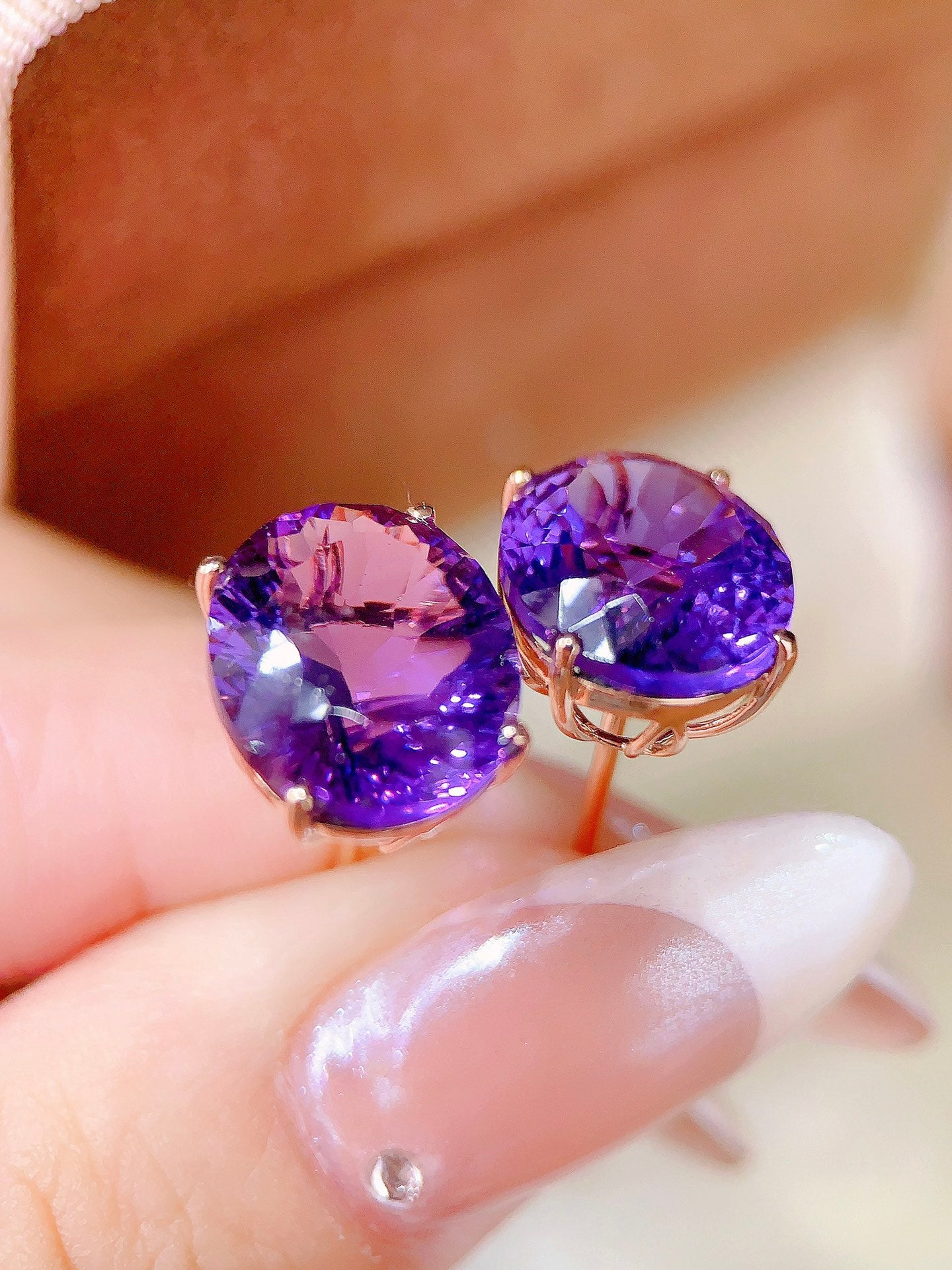 Elegant Purple Amethyst Earrings - Luxurious Jewelry
