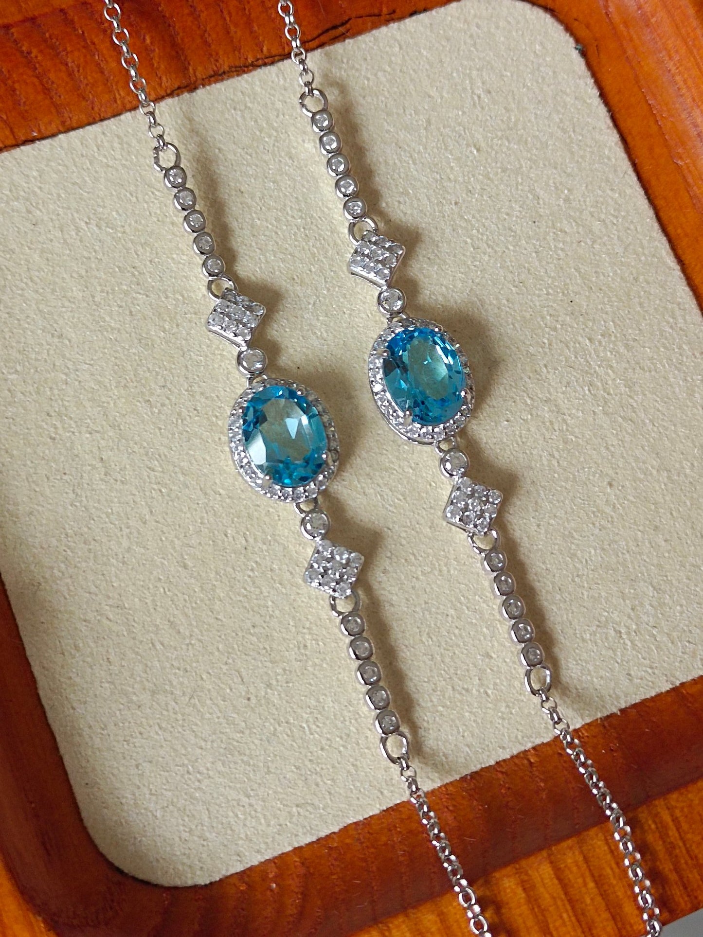 Natural Swiss Blue Topaz Bracelet - Jewelry for a Refreshing Summer Look
