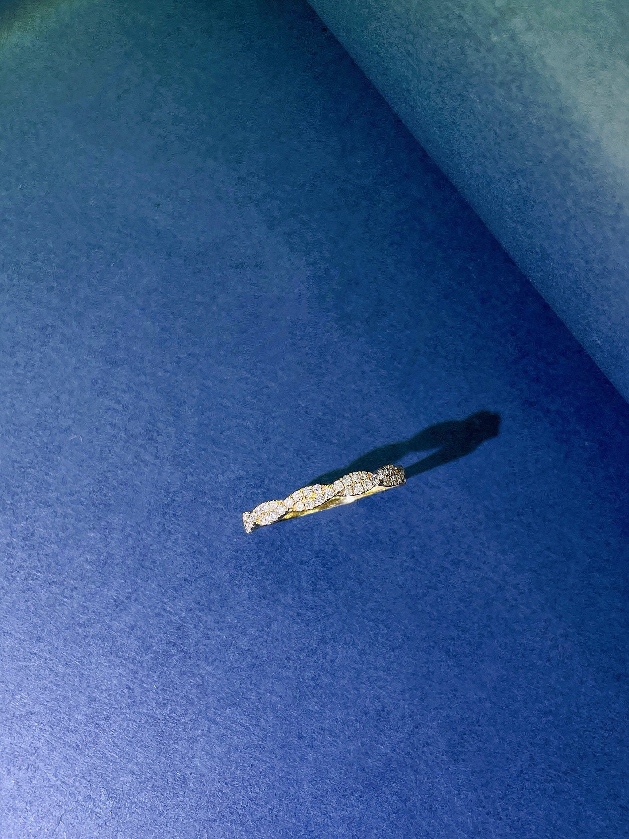 18K 養鑽雙排扭繩戒指 - 高級珠寶