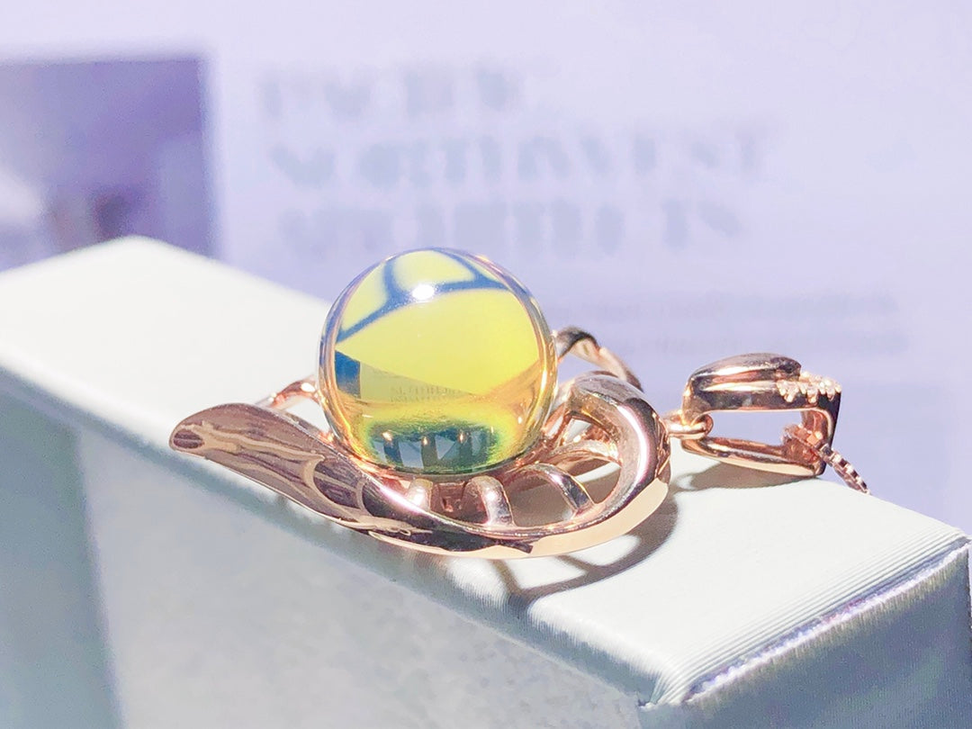 18K guld inbäddade dominikanska blå bärnstenshänge - unika hjärtasmycken