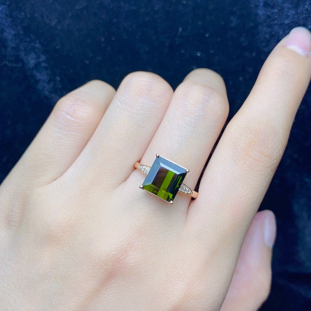 Anillo de Turmalina Natural en Oro de 18K con Detalles de Diamantes - Joyería Exquisita