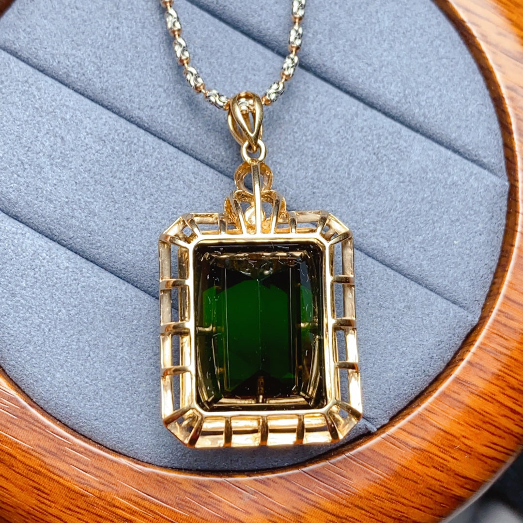 Luxury Custom Jewelry: 18K Gold Embedded Natural Tourmaline Pendant