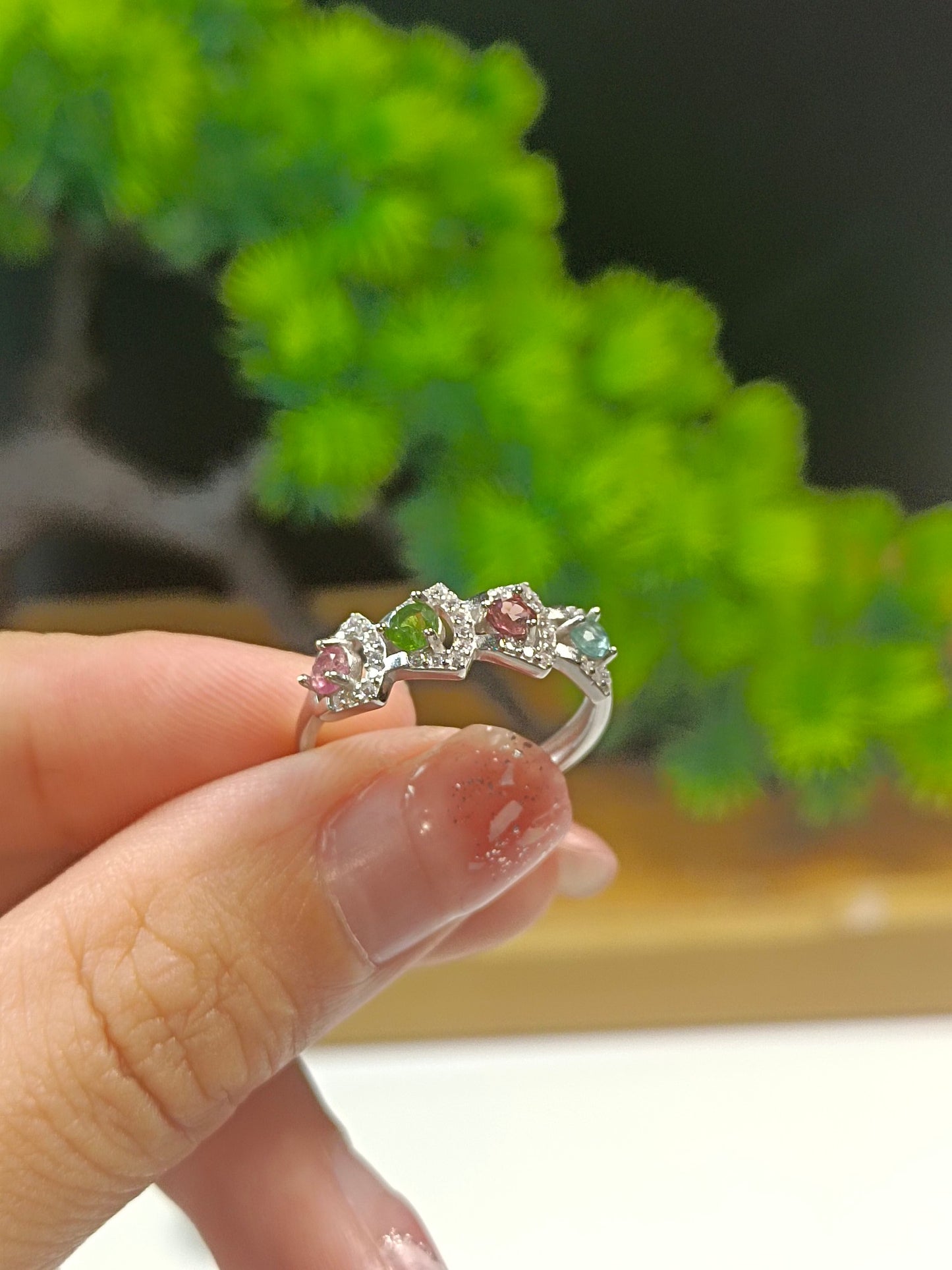 S925 Silver Embedded Tourmaline Row Ring - Eleganta regnbågssmycken