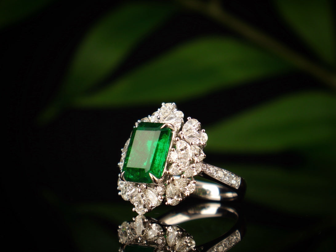 Emerald Jewelry - Magnificent 4.02ct沃顿绿祖母绿戒指