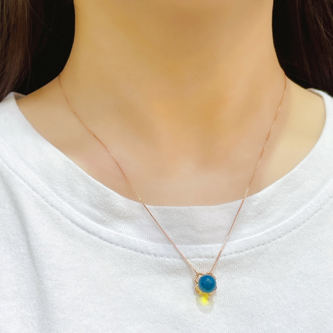 قلادة رائعة من الذهب الدومينيكاني من الكهرمان الأزرق عيار 18 قيراط - مجوهرات فريدة