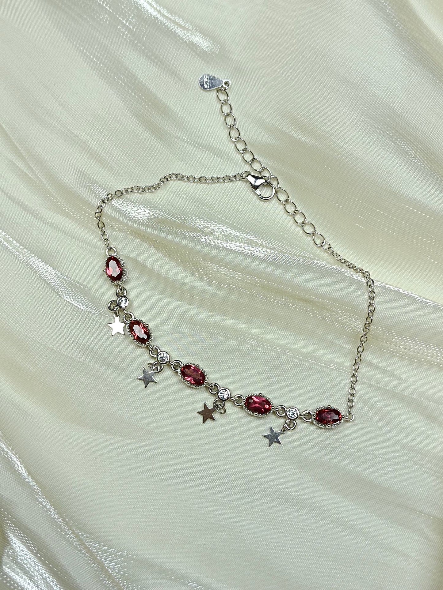 S925 Silver Embedded Garnet Star Bracelet - Elegant Korean Style Simplicity Jewelry
