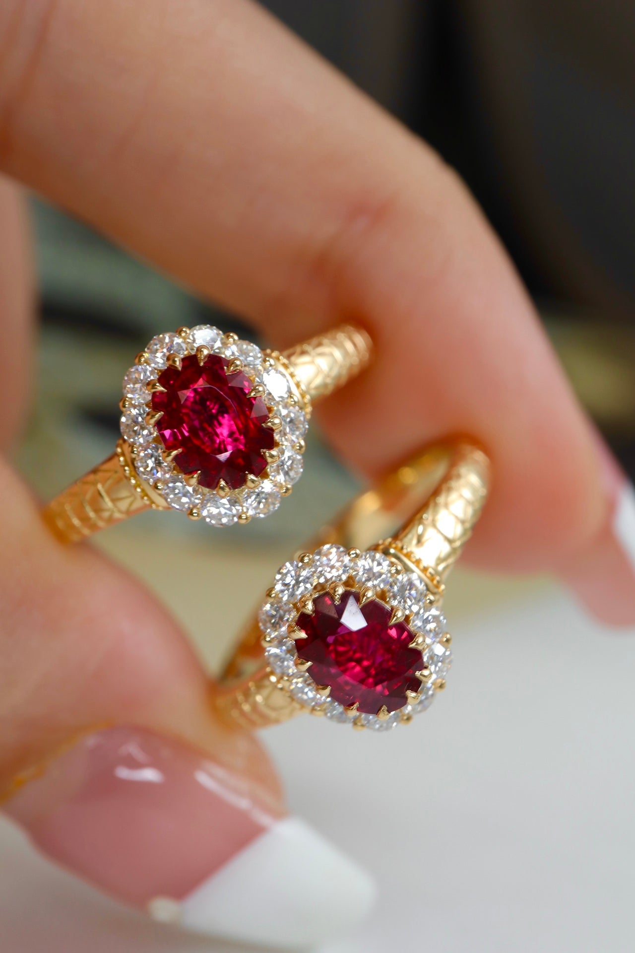 Cincin Ruby Vintage Bermutu Tinggi - Permata Perhiasan