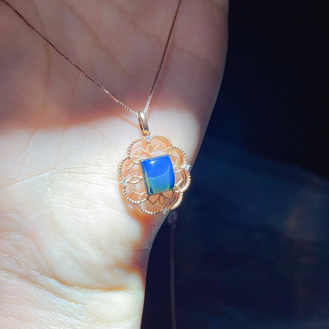 Pandantiv rafinat din aur de 18K încorporat cu chihlimbar albastru dominican - bijuterii