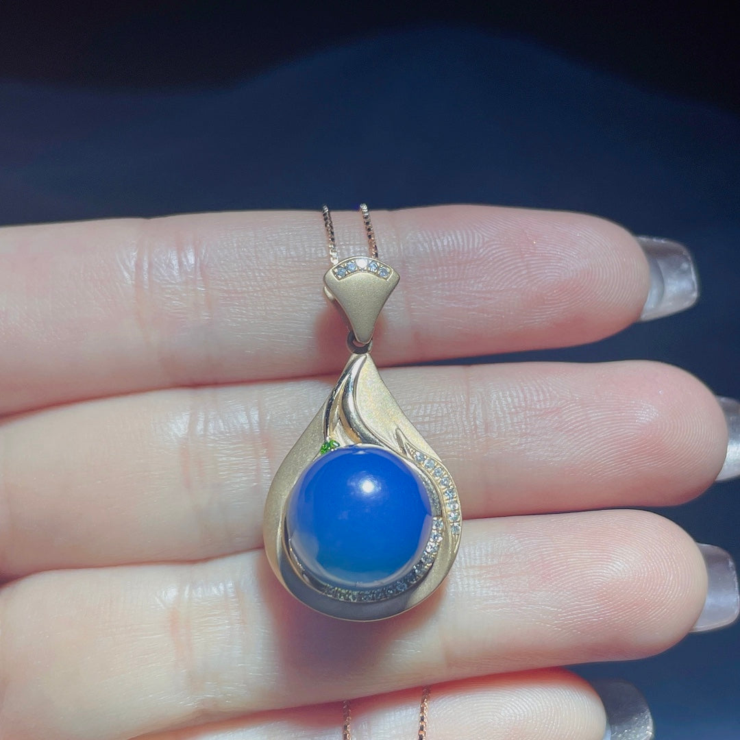 Hyväksy valintasi: 18K kultaa upotettu Dominikaanisensininen meripihkariipus - ainutlaatuisia koruja