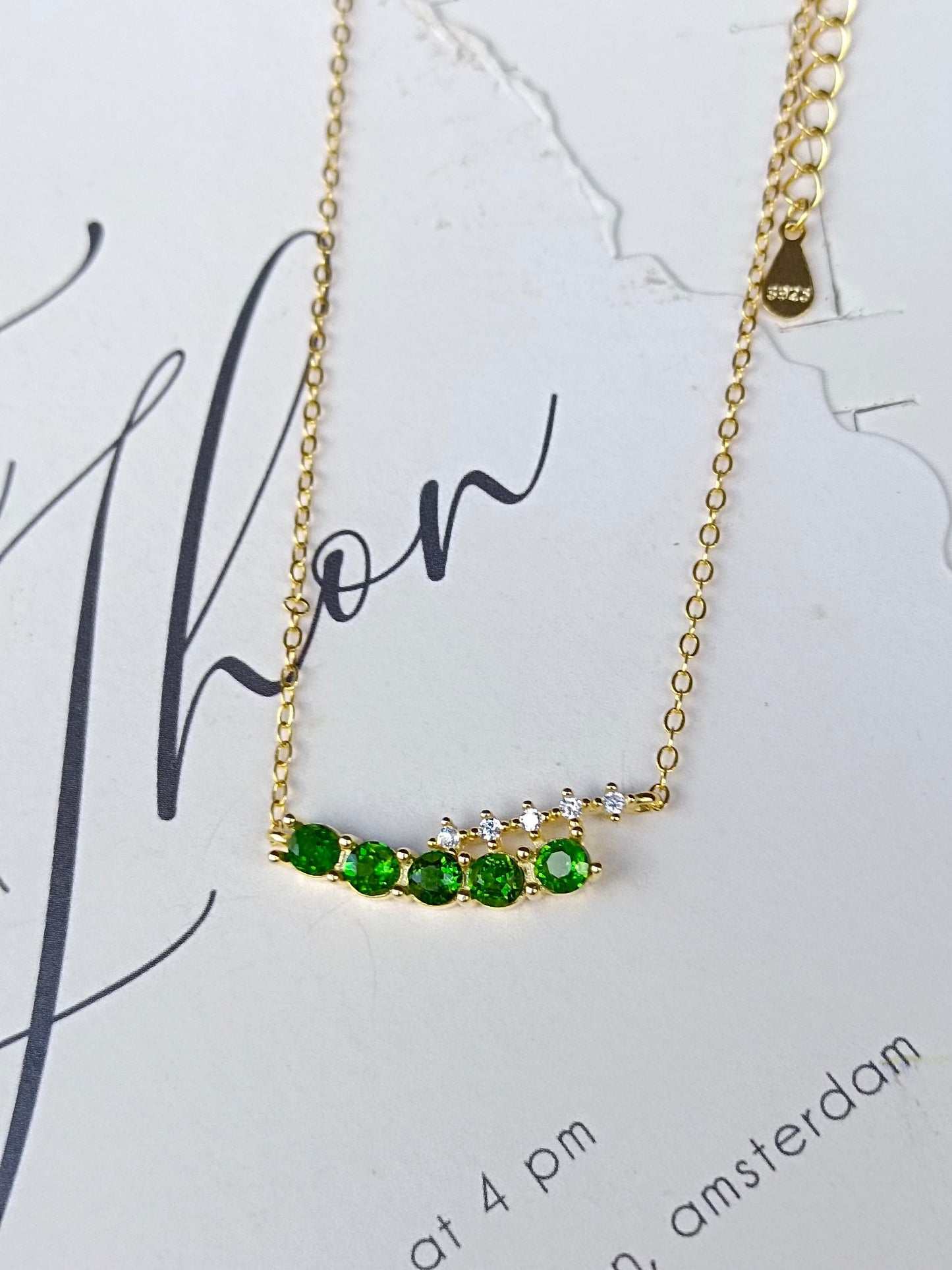 Collana con pavé di diopside naturale - Gioiello squisito