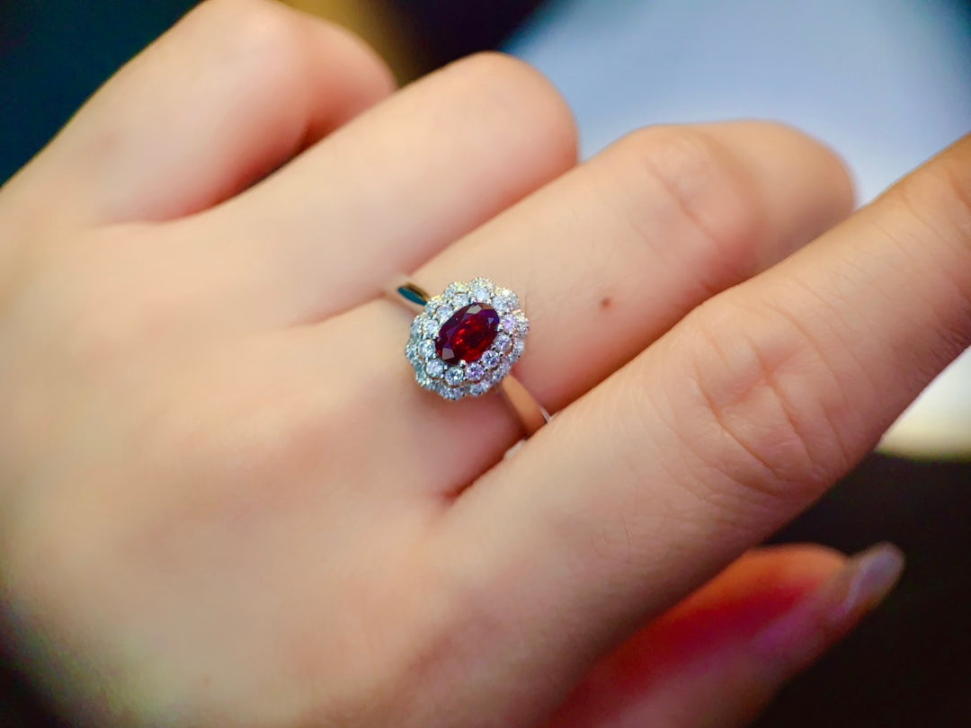 Elegant Pigeon Blood Ruby Ring - High-Quality Jewelry