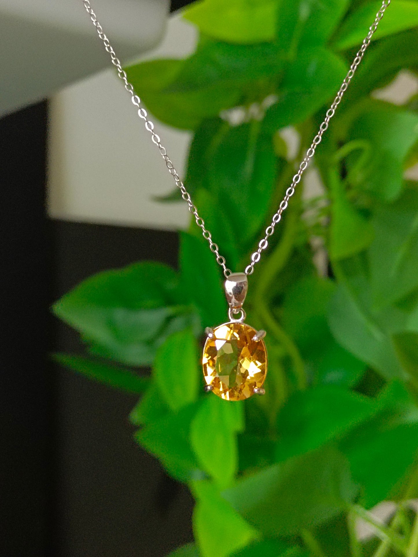 Naturlig gul citrin anheng - elegante smykker for enhver anledning