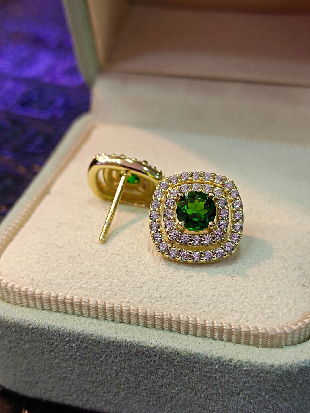 Luxurious Natural Diopside Earrings in Vintage Gilded Style - Jewelry for Grace and Happiness