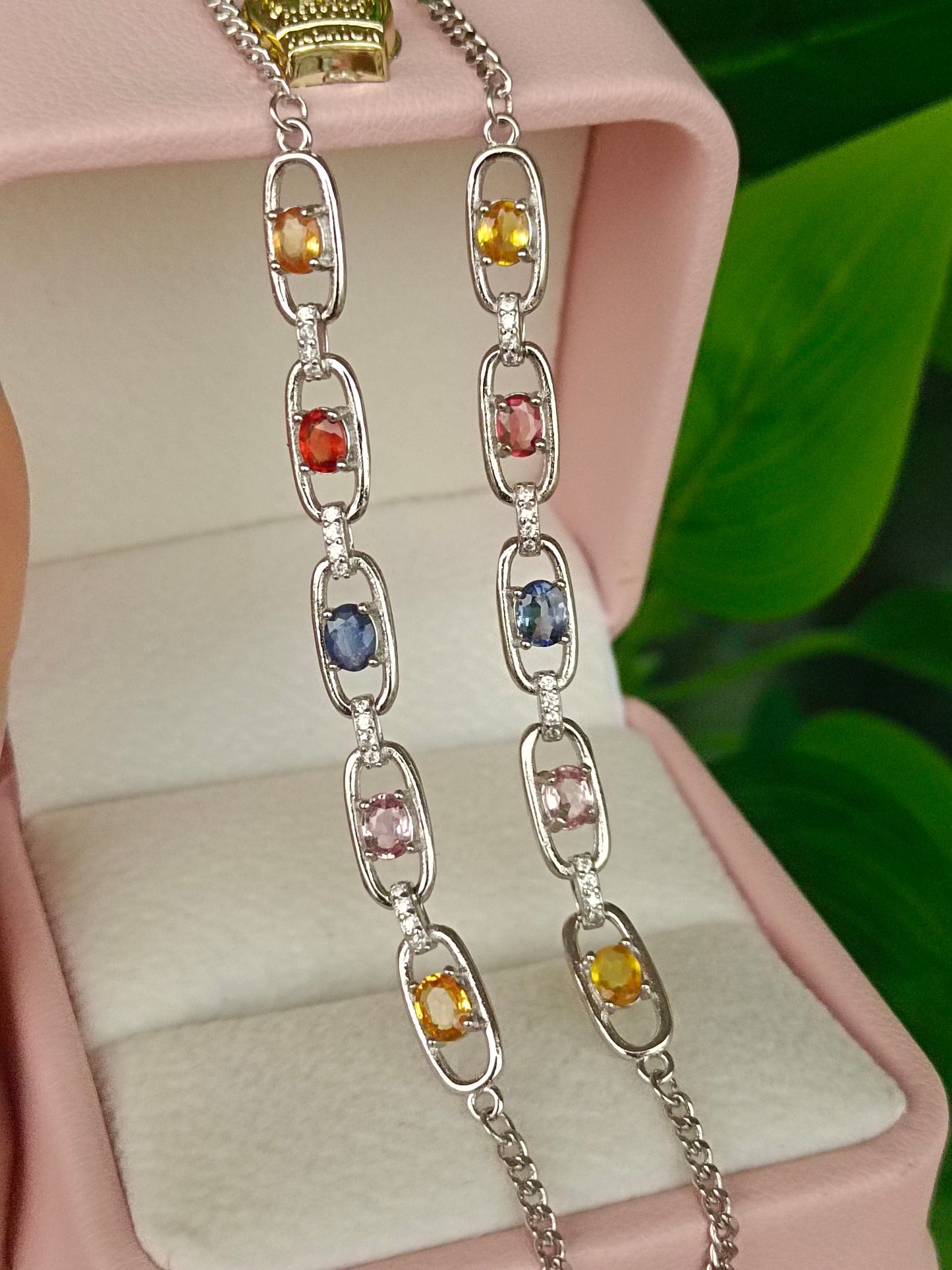 Natural Rainbow Sapphire Bracelet - Exquisite Jewelry for Every Occasion