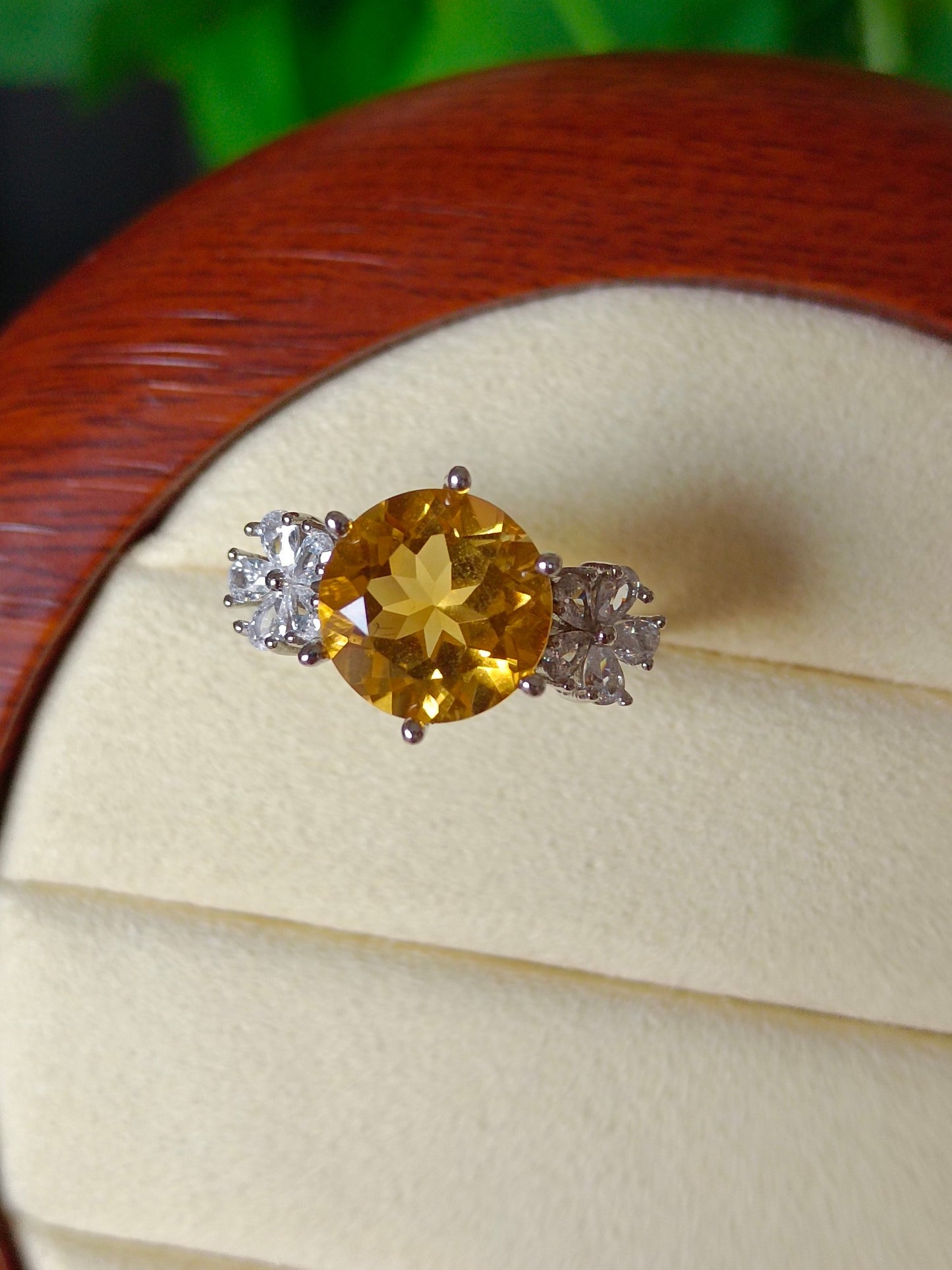 Bague luxueuse en améthyste naturelle - Bijoux raffinés pour l'élégance