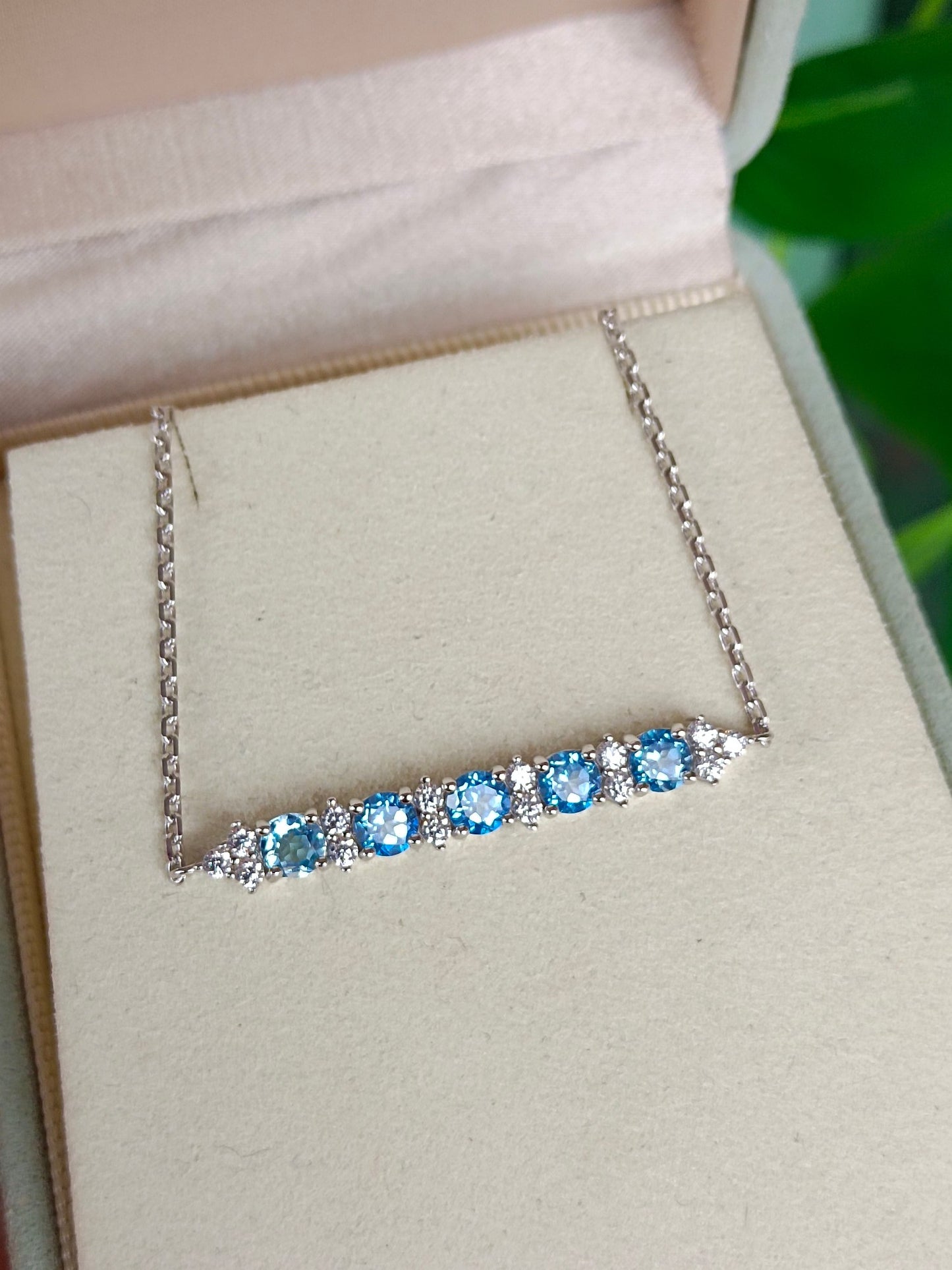 Brățară de bijuterii cu topaz albastru elvețian natural