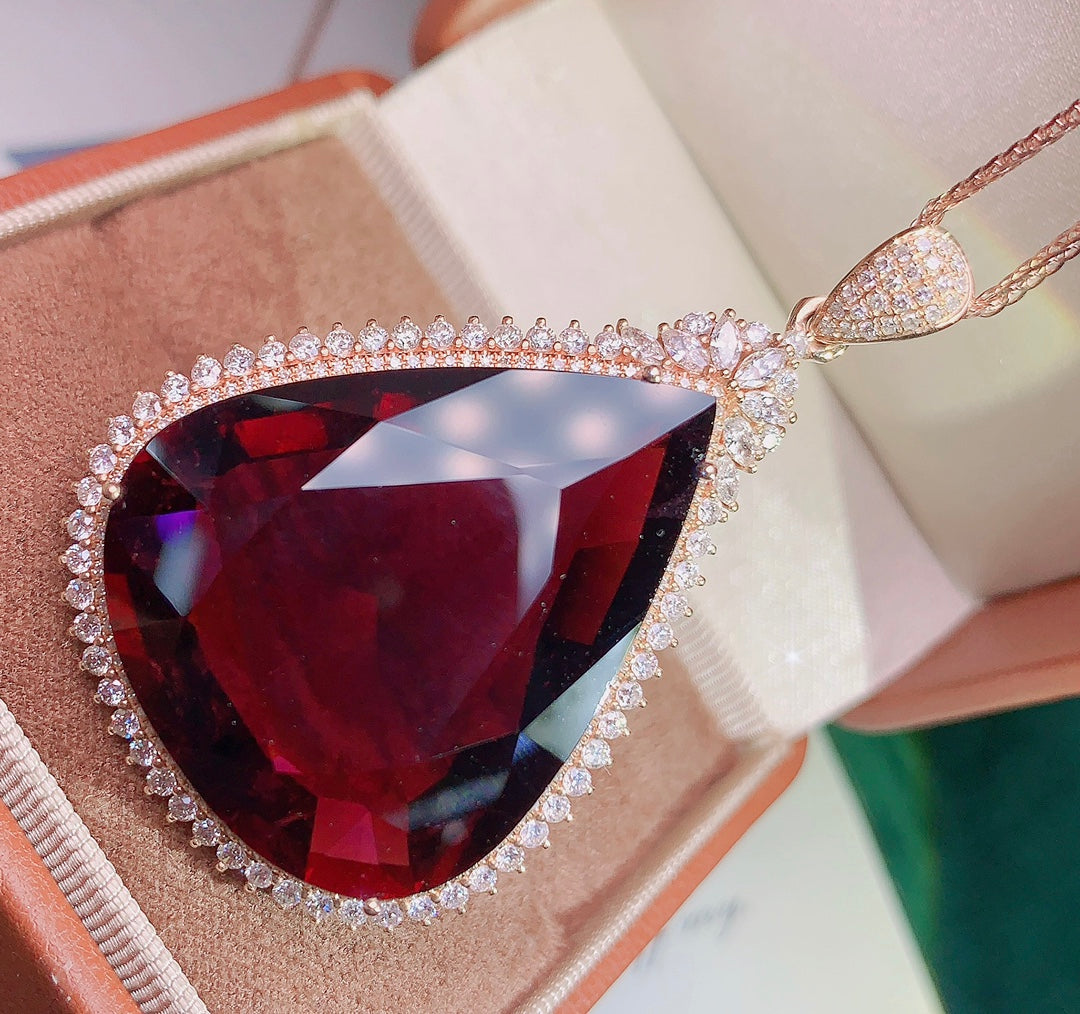 Exquisiter, großer Karat-Turmalin-Anhänger in Sammlerqualität – edler Schmuck