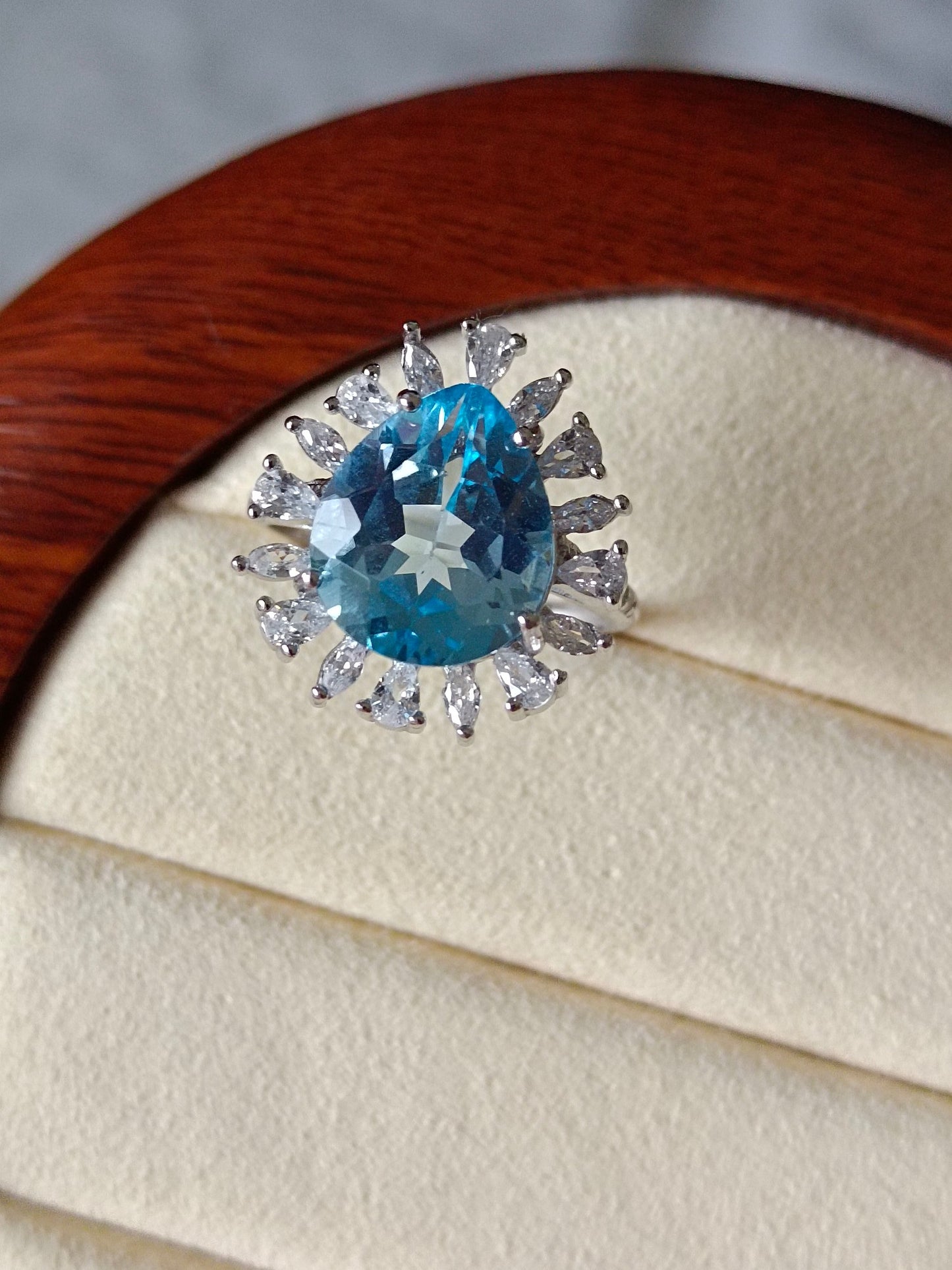 Exquisite Natural Swiss Blue Topaz Teardrop Ring - Jewelry for Elegance
