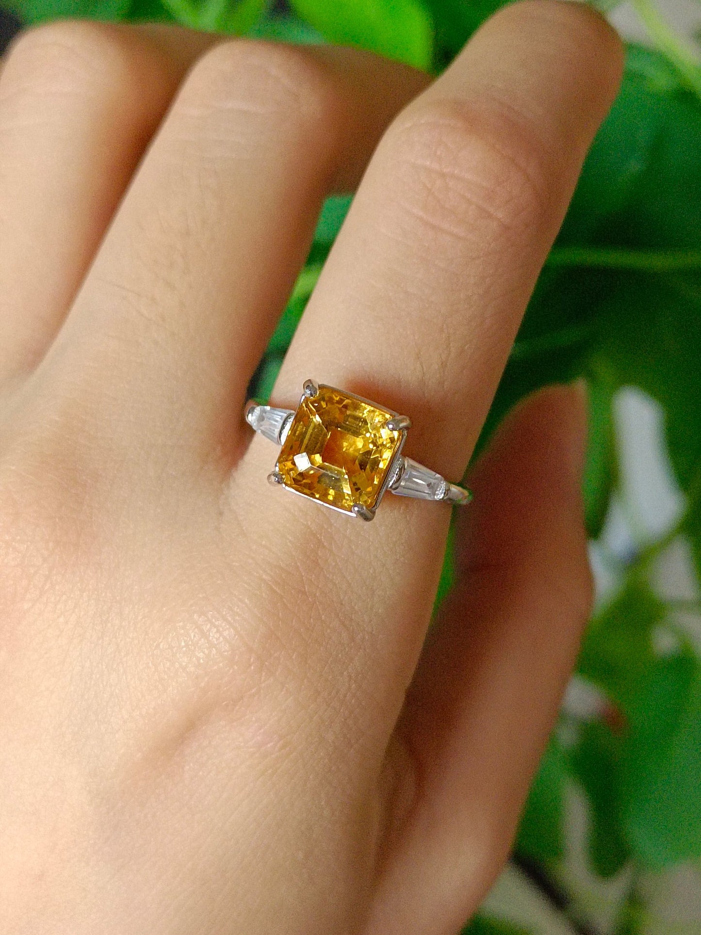 Squisito anello quadrato con citrino giallo naturale - Gioielleria raffinata