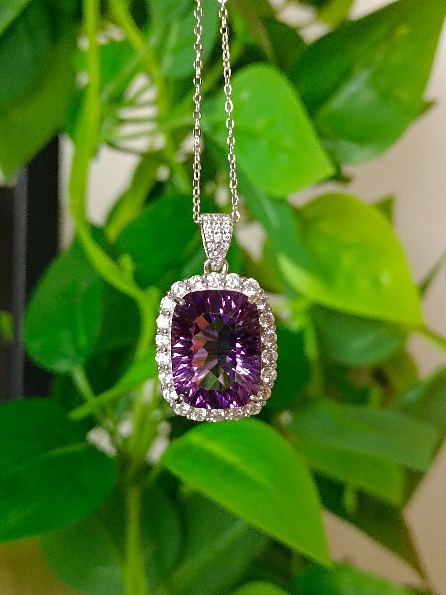 Luxe natuurlijke Amethist sieraden hanger - Mystic Purple Glow