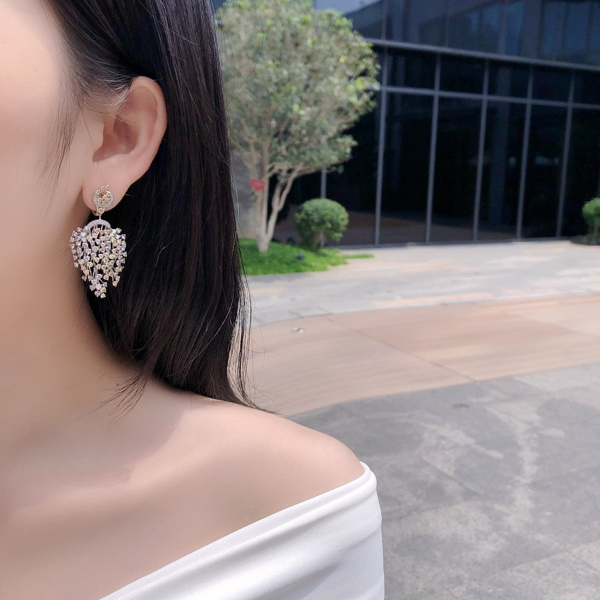 Colorful Diamond-Cut Tassel Earrings - Exquisite Jewelry Piece - Jeweler.Jewelry