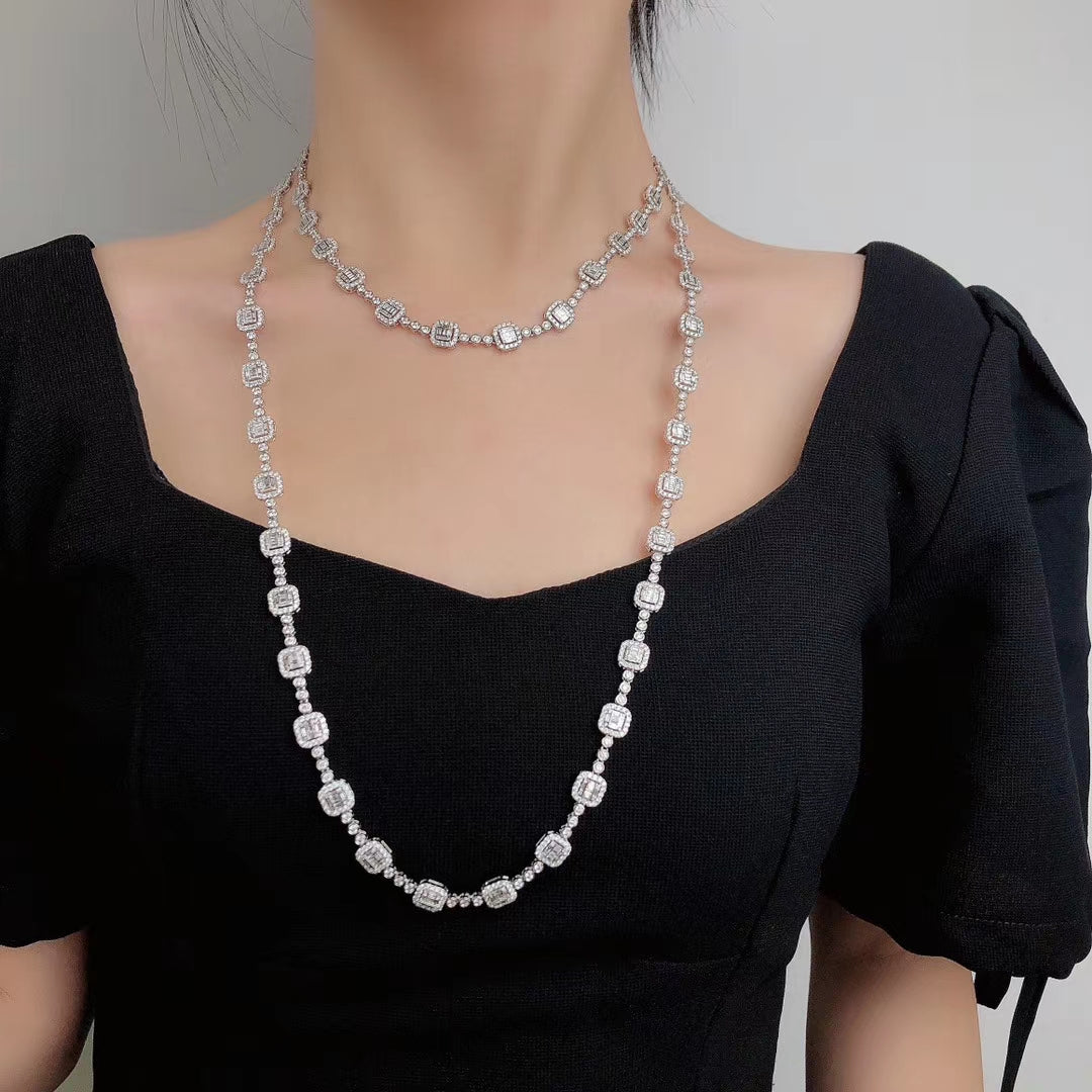 Elegant Diamond Pendant Necklace - Luxury Jewelry Collection - White Diamond Set System