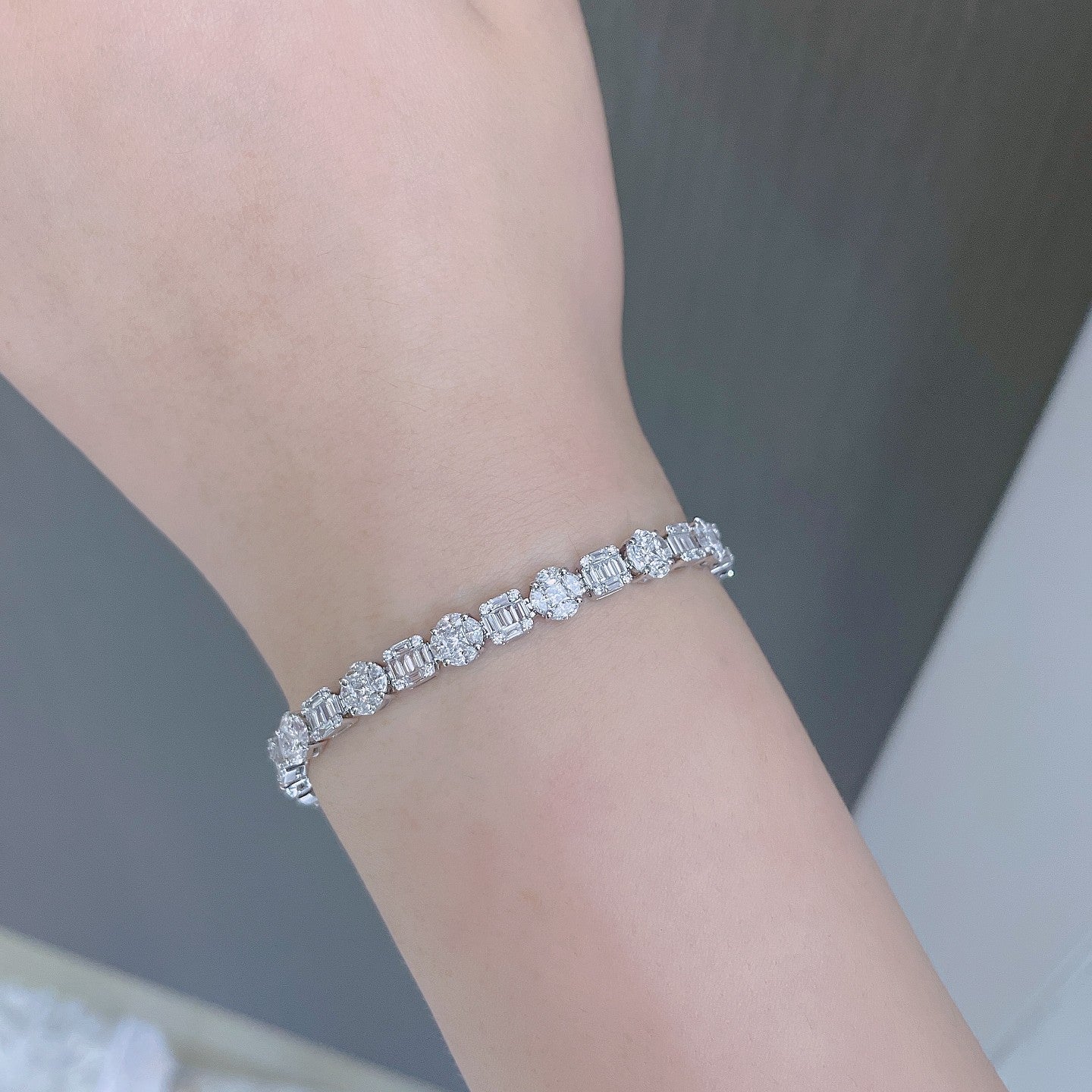 Exquisite Copper Coin T-Square Bracelet - Luxury Jewelry Collection - White Diamond Bracelet