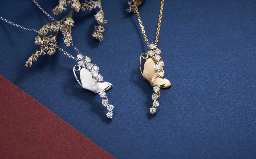 Exquisite Diamond-Cut Lace Butterfly Pendant Jewelry - White Diamond Pendant