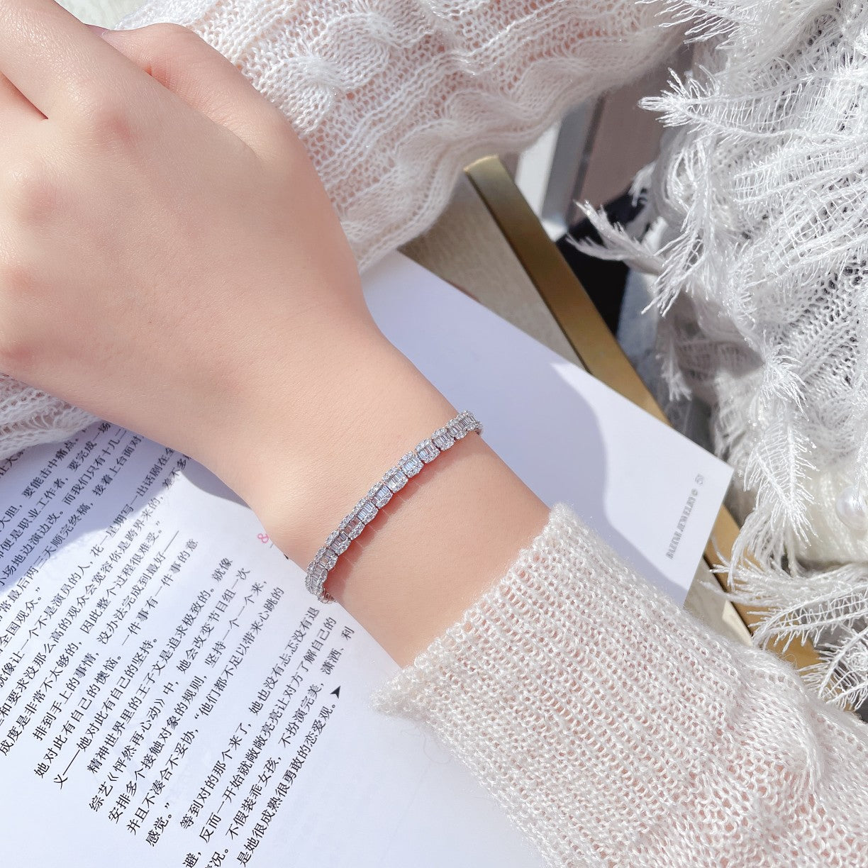 Luxurious Full Diamond Step-Cut Bracelet - Premium Jewelry Collection - White Diamond Bracelet