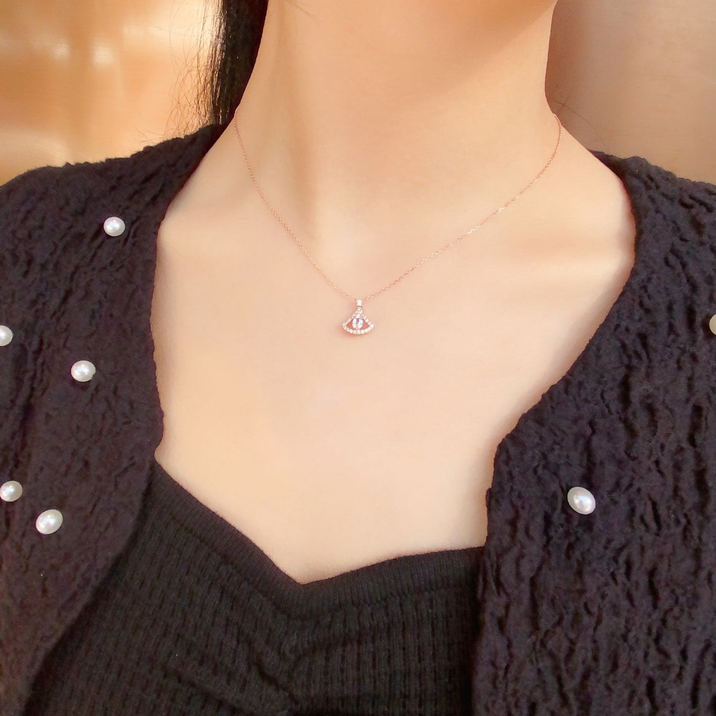 Sparkling Water Drop Pendant Jewelry - A Unique Gem to Adorn - White Diamond Pendant