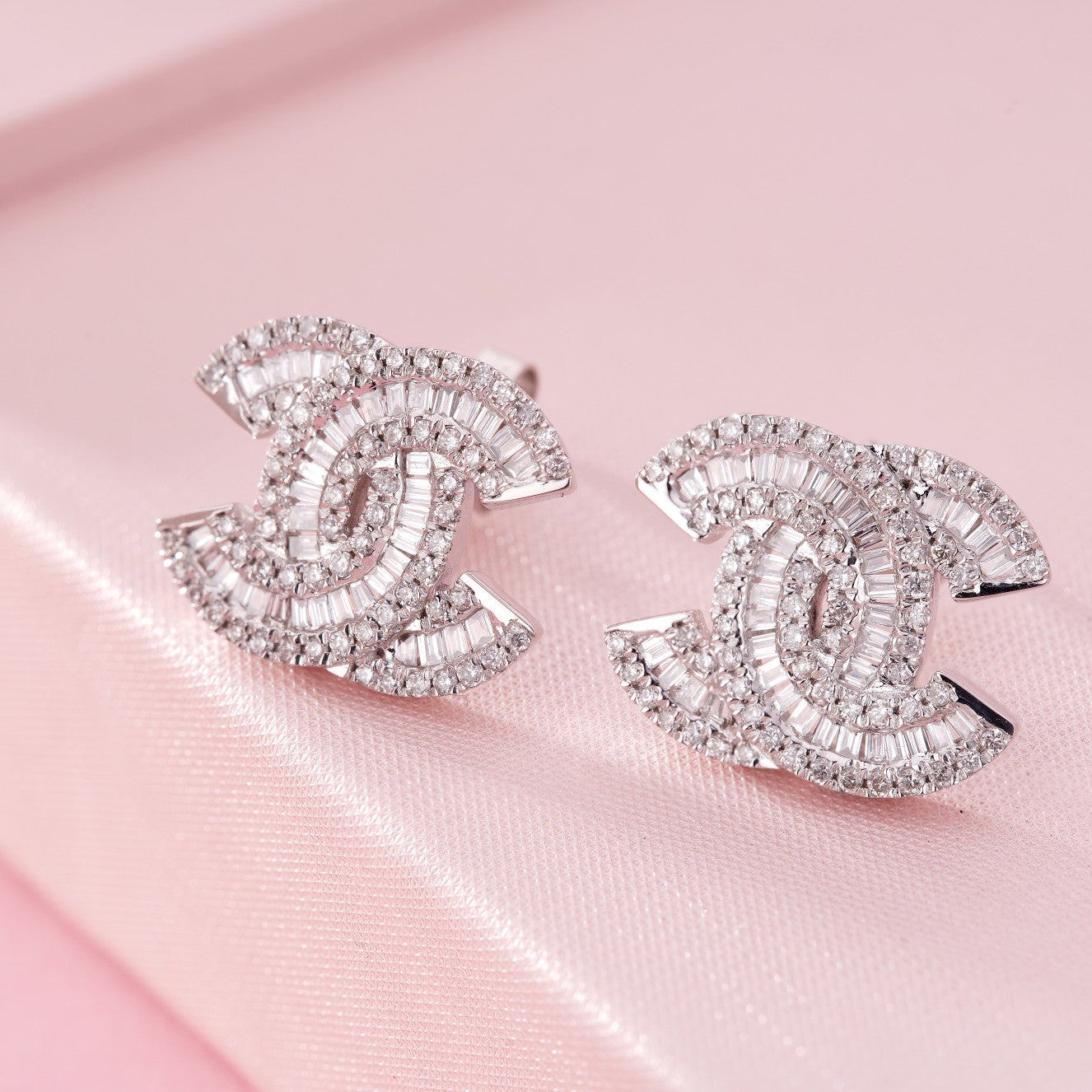 18K Diamond Double C Earrings - Luxurious Jewelry Piece - Jeweler.Jewelry