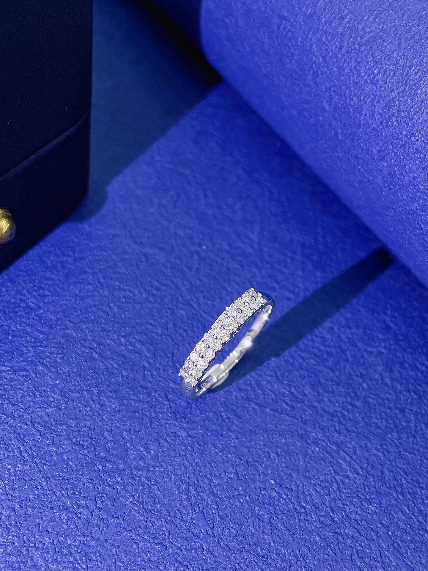 18K Diamond Double Row Ring - Luxurious Jewelry Piece - White Diamond Ring