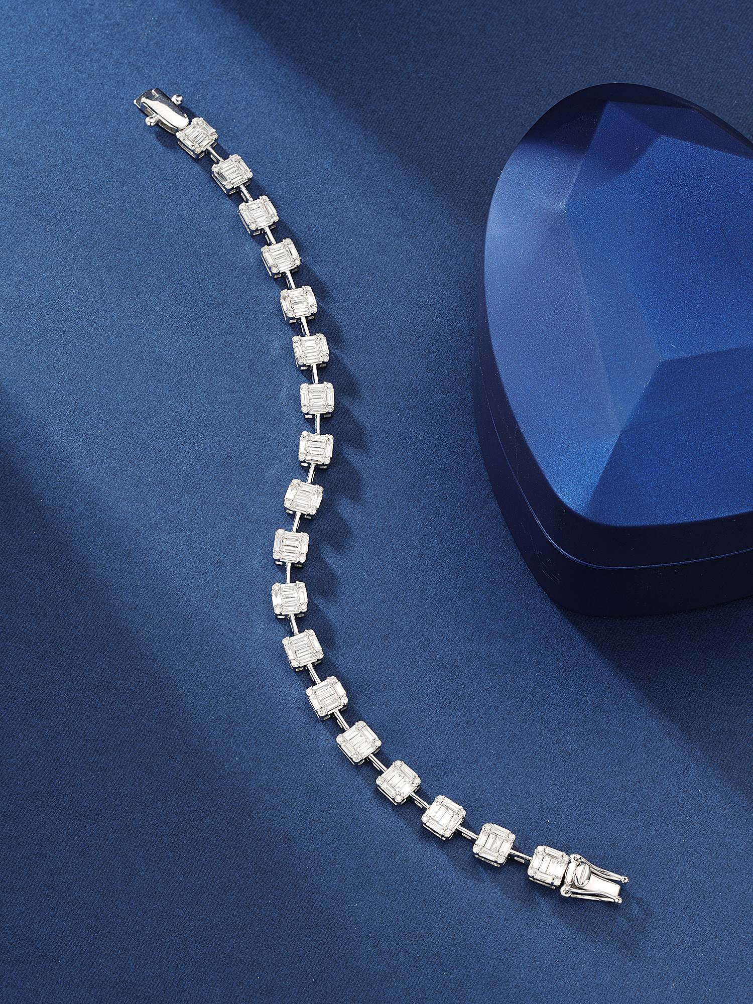 18K Diamond Sugar Cube Bracelet - Exquisite Jewelry Piece - White Diamond Bracelet