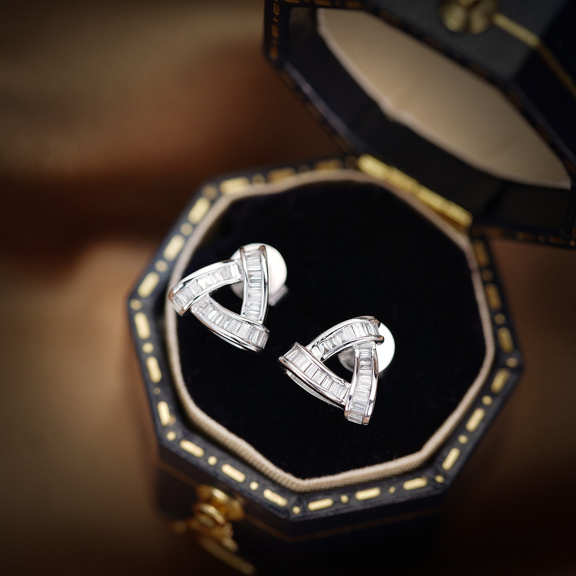 18K Diamond Triangle Earrings | Luxury Jewelry - Jeweler.Jewelry