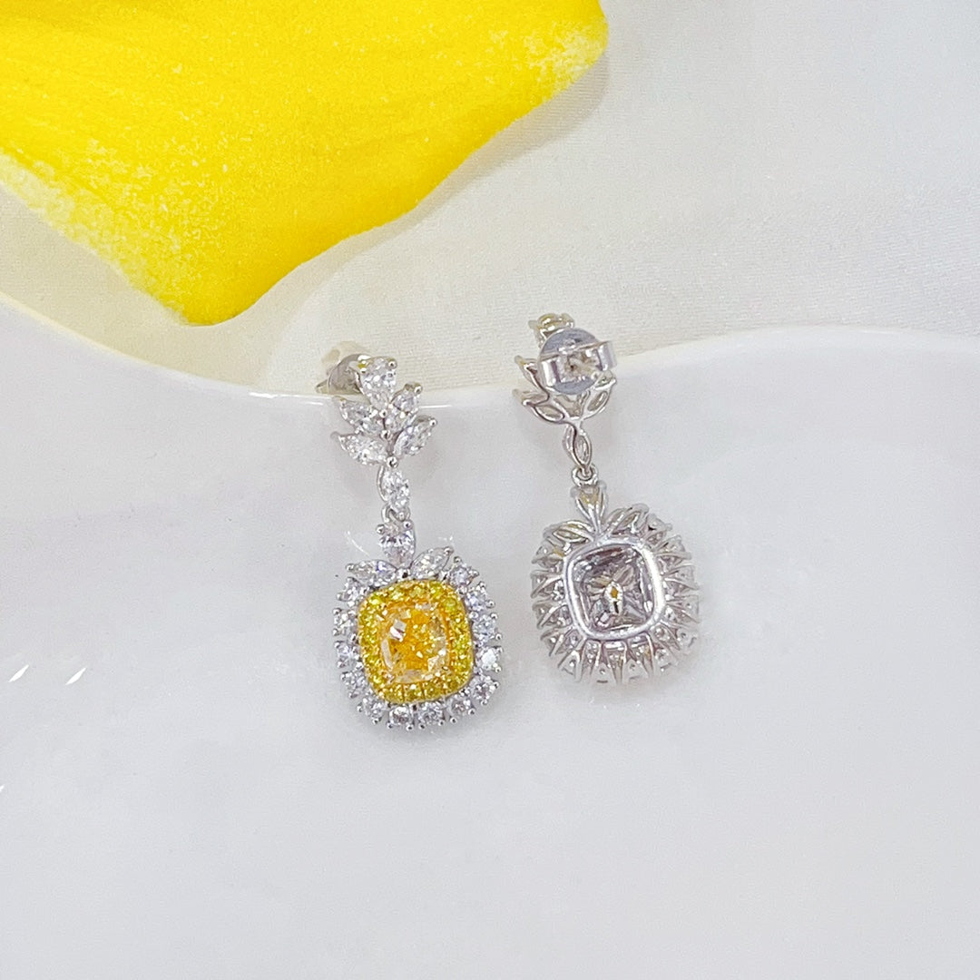 18K Gold Diamond Wheat-Shaped Cushion Halo Earrings Jeweler.Jewelry