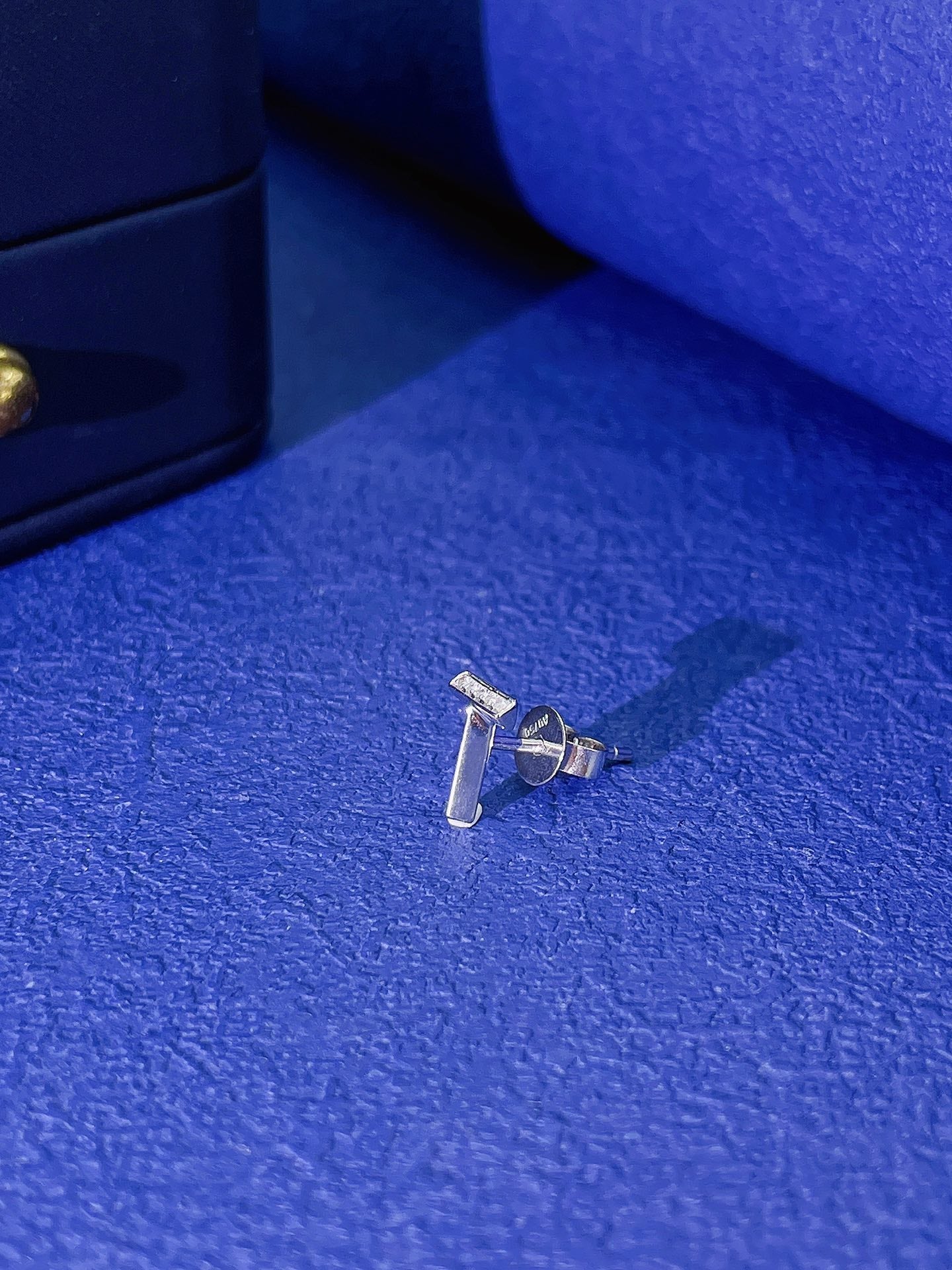 18K Gold Tiny T-Shape Stud Earrings with Diamonds | Jewelry - Jeweler.Jewelry