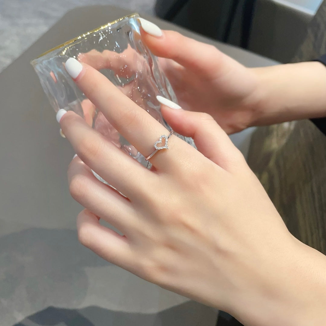 18K Heart-shaped Diamond Ring - Exquisite Jewelry Collection - White Diamond Ring