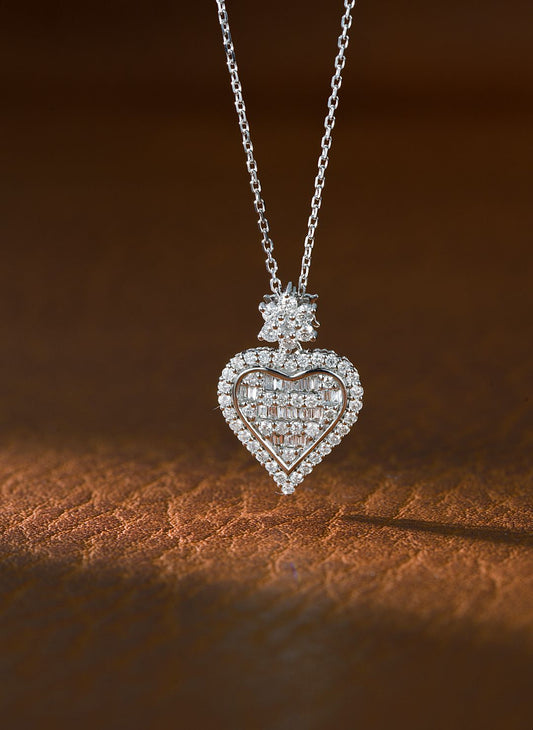 18K Heart-Shaped Pendant Necklace with Diamond Accents - Elegant Jewelry Piece - White Diamond Necklace