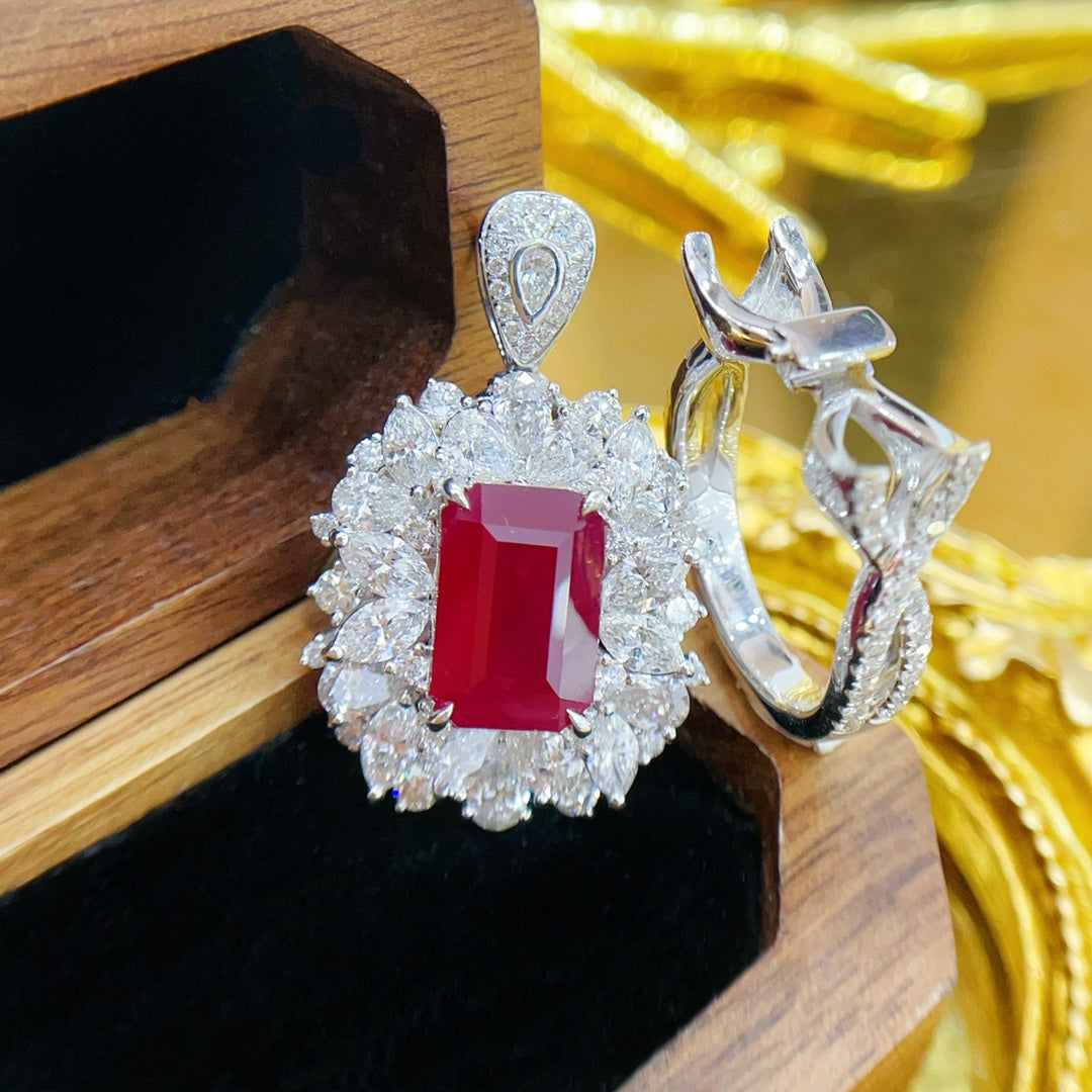 18K Luxurious Two-Way Wear Red Gemstone Jewelry with Unburned Ruby - Red Treasure Ring