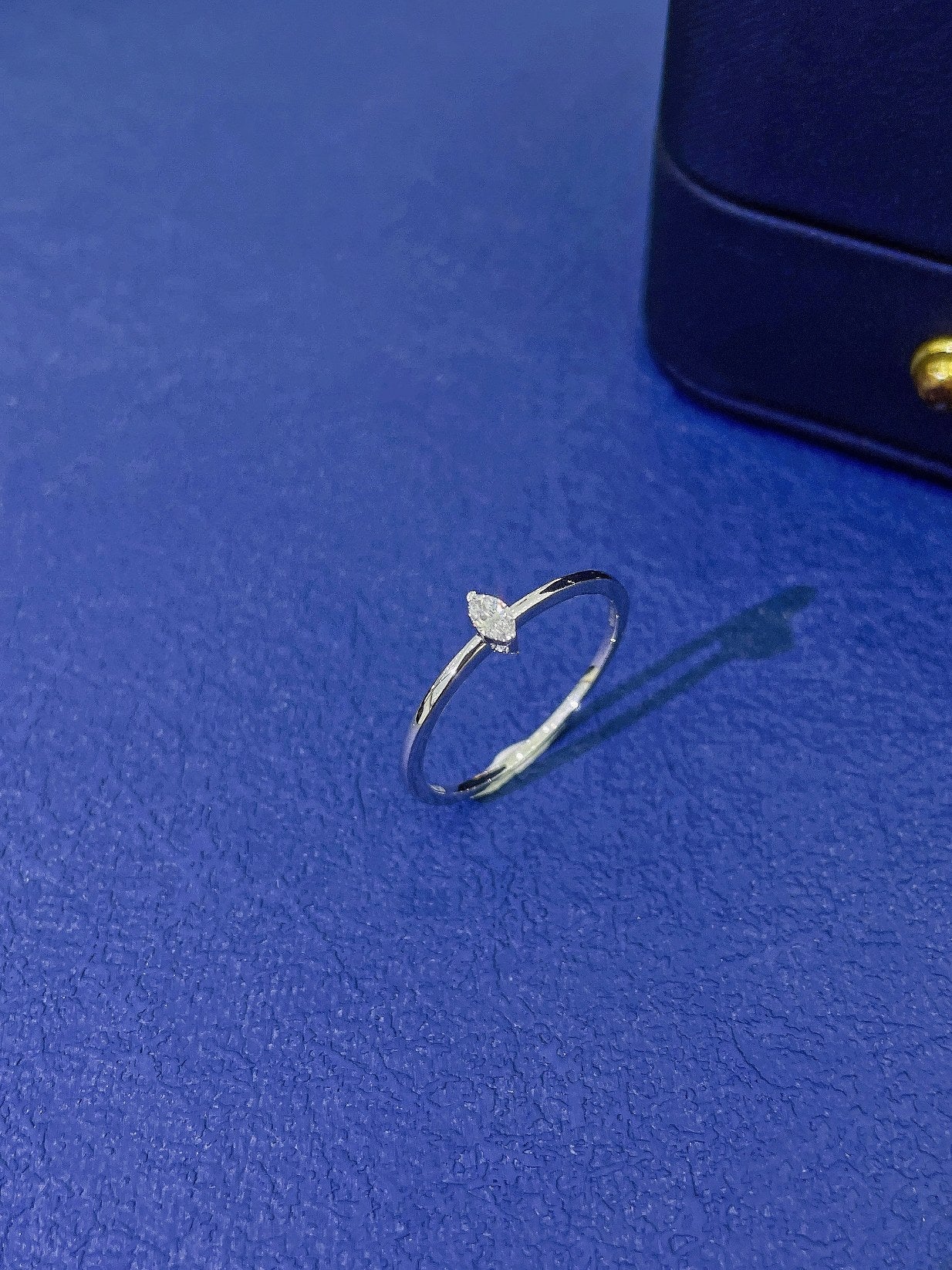 18K Marquise-Cut Single Stone Ring with Accent Diamonds - White Diamond Ring