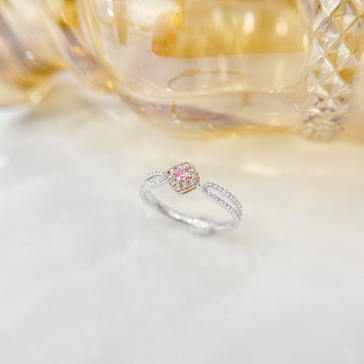 18K Pink Diamond Cushion Hollow Ring - Luxurious Jewelry Choice - Pink Diamond Ring