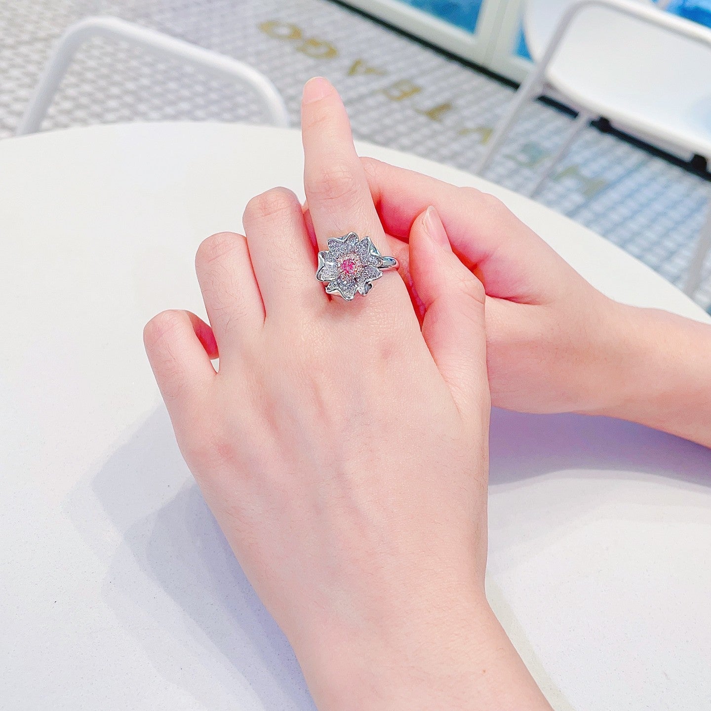 18K Pink Diamond Dolphin Arm Half-Bloom Two-Way Wear Jewelry - Pink Diamond Ring