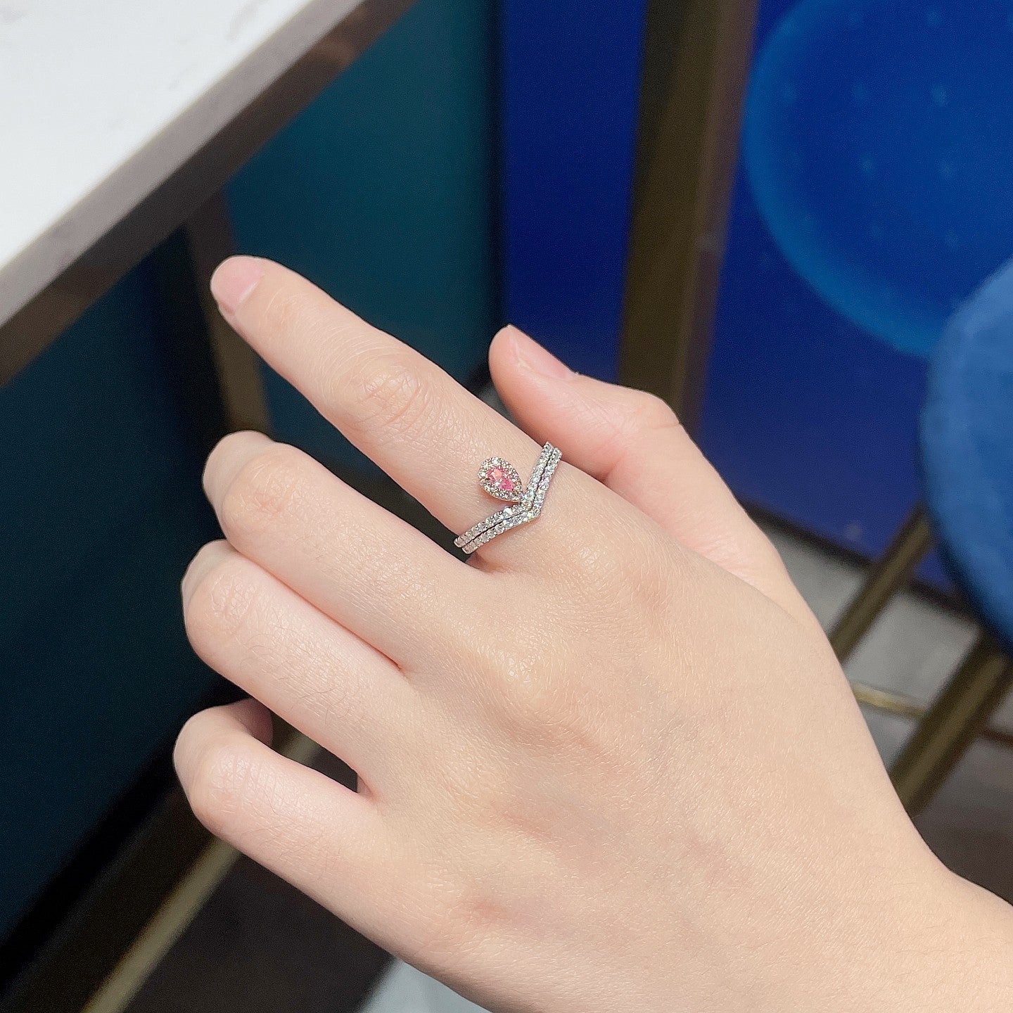 18K Pink Diamond Double V Two-Way Wearable Ring - Exquisite Jewelry - Pink Diamond Ring
